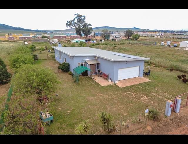 3 BEDROOM HOUSE FOR SALE IN HOOIKRAAL